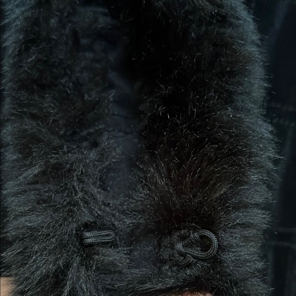 Chicos Faux Fur Traveler Trim Vest Quilted 4 hook/eye front closures Sz. 3=XL/16 - Picture 8 of 16